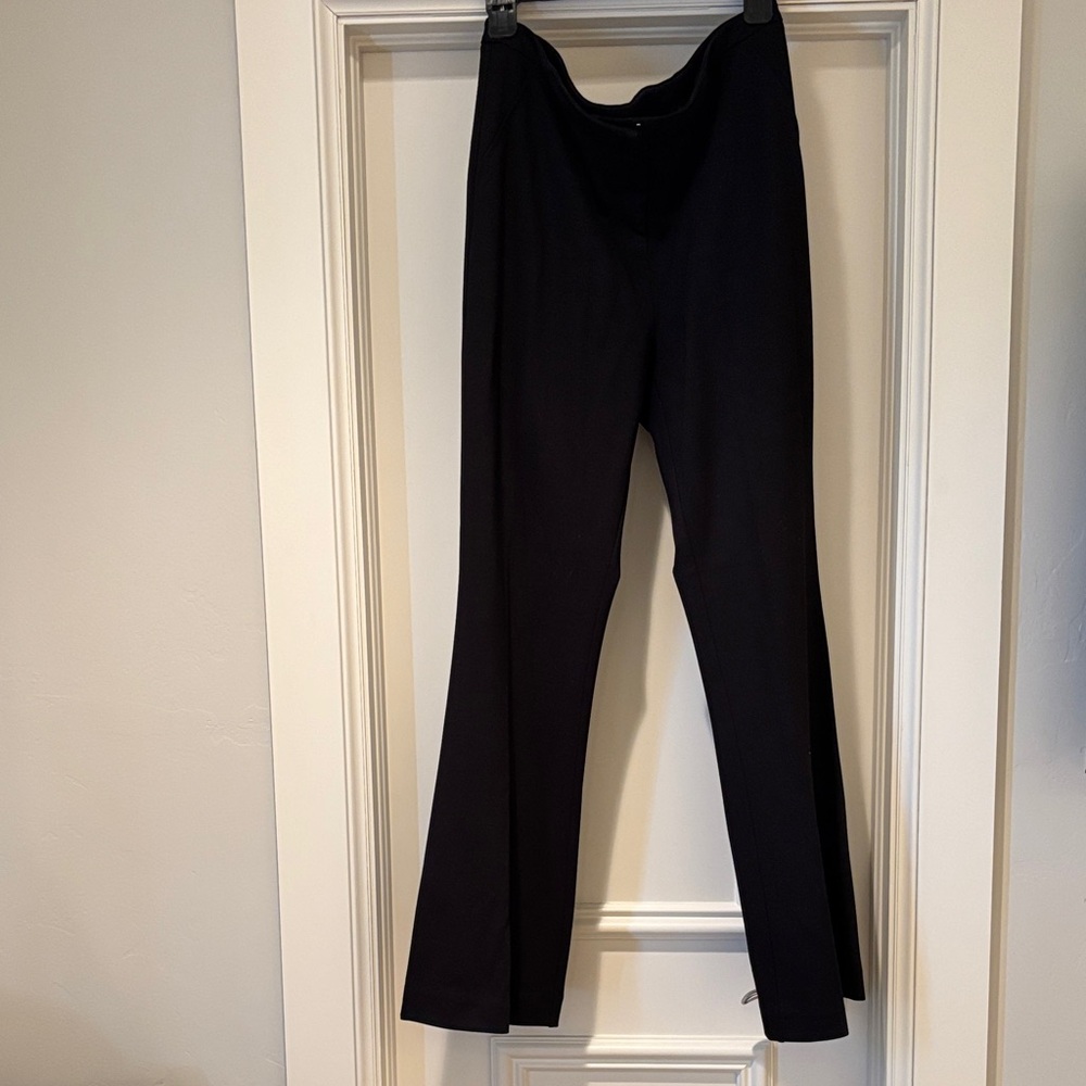 Elie Tahari Women's Black Flare Pants